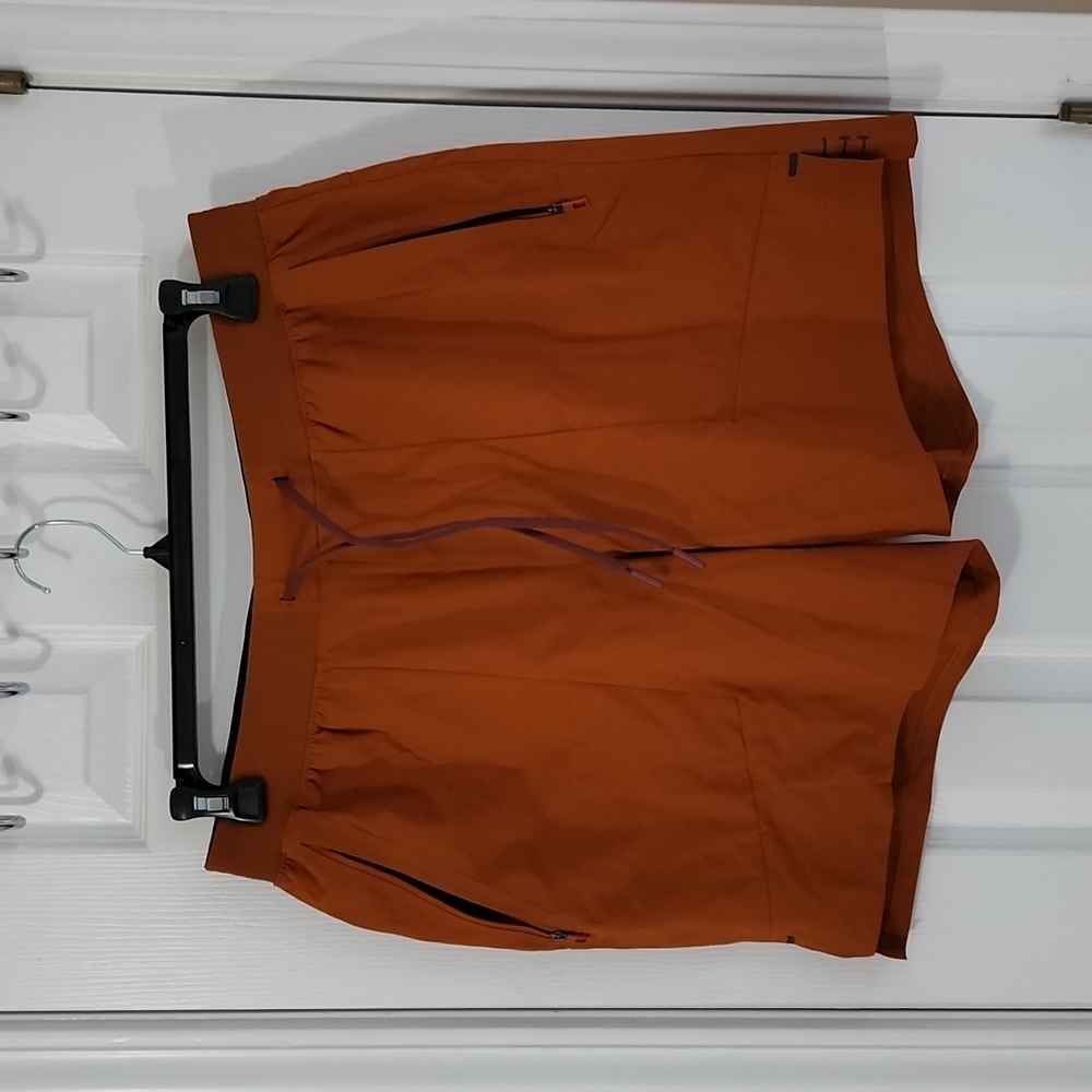 Lululemon License To Train Linerless 7" Men's size XL